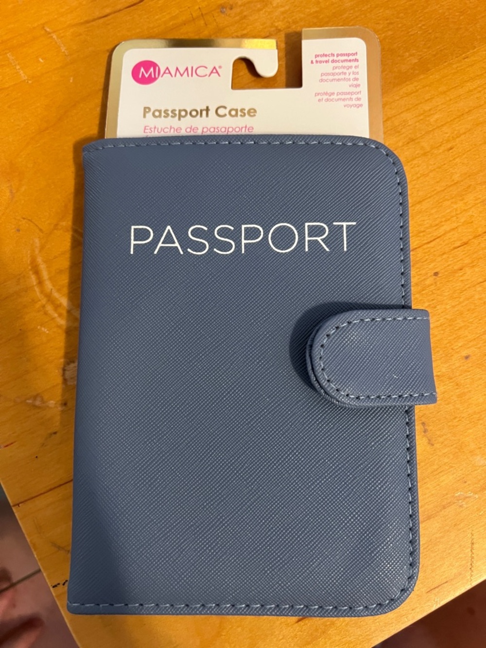 NWT MIAMICA Blue Passport Case